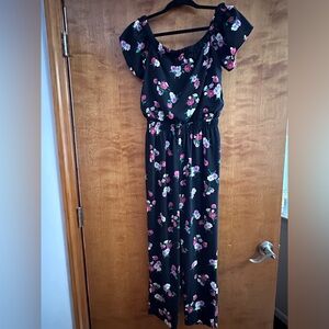 Express black floral jumpsuit, size xs